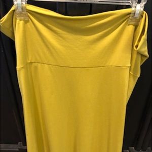 Mustard Lularoe maxi skirt.